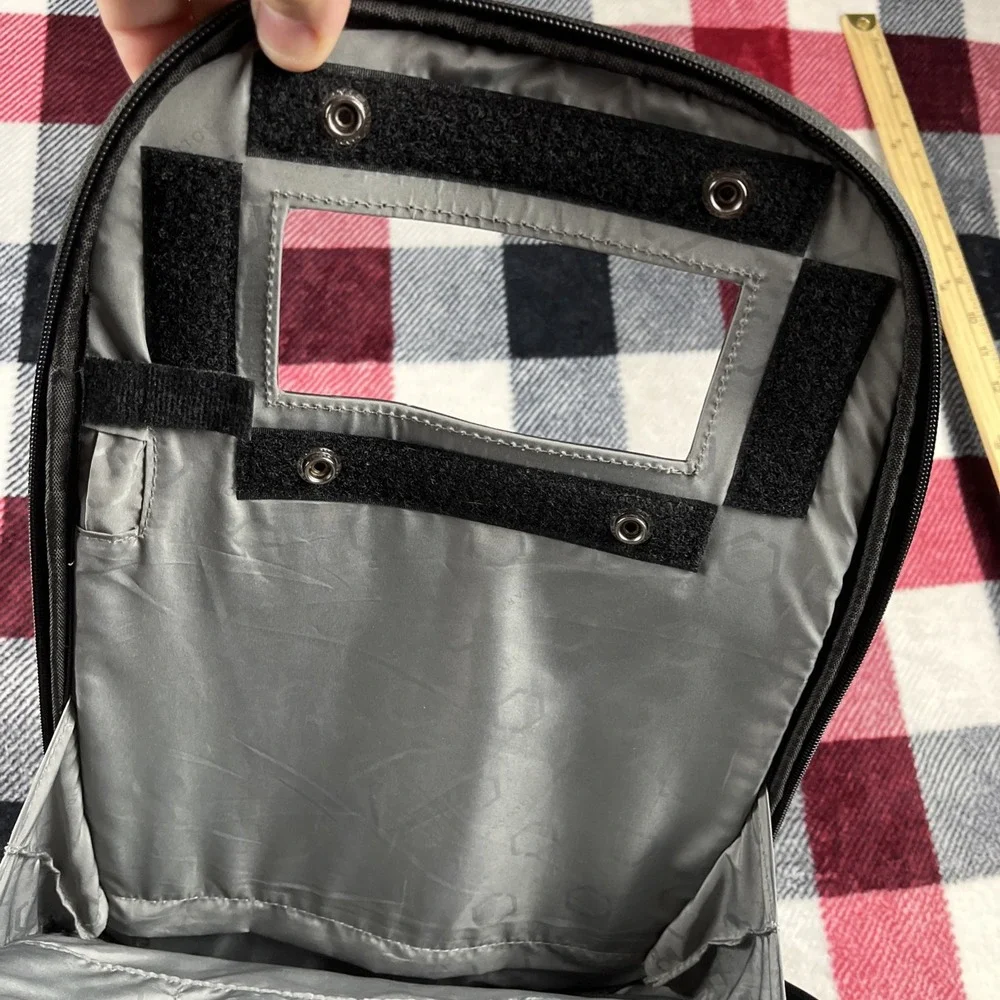 Solgaard Lifepack Backpack Black Anti Theft Laptop Storage No Solar Panel *Flaws
